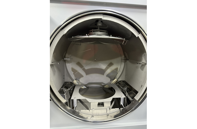 Крепление пластин при карусельном типе подложкодержателя